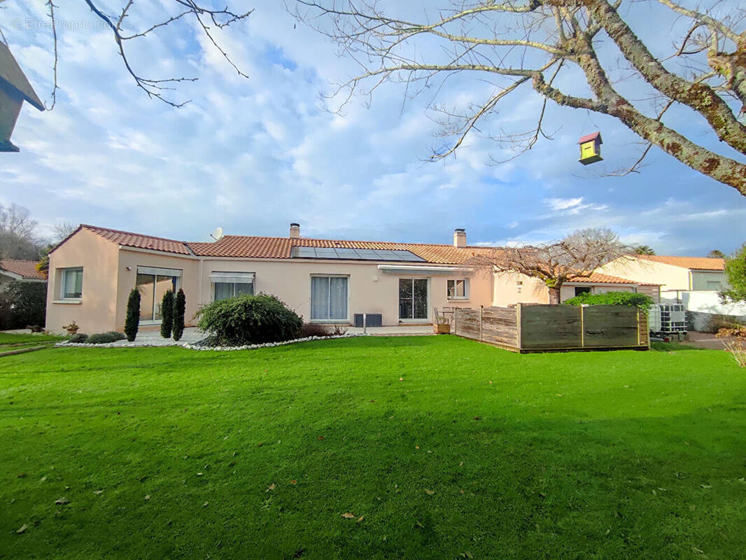 Maison à SAINTE-FLAIVE-DES-LOUPS