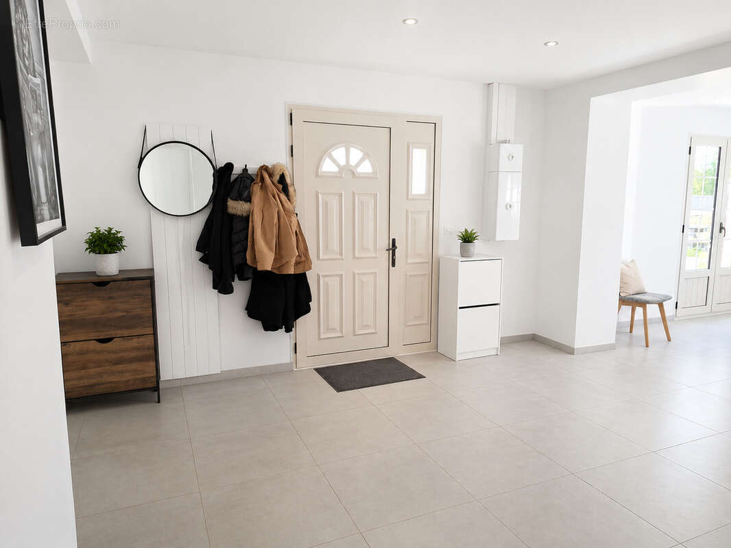 Maison à ESCHES