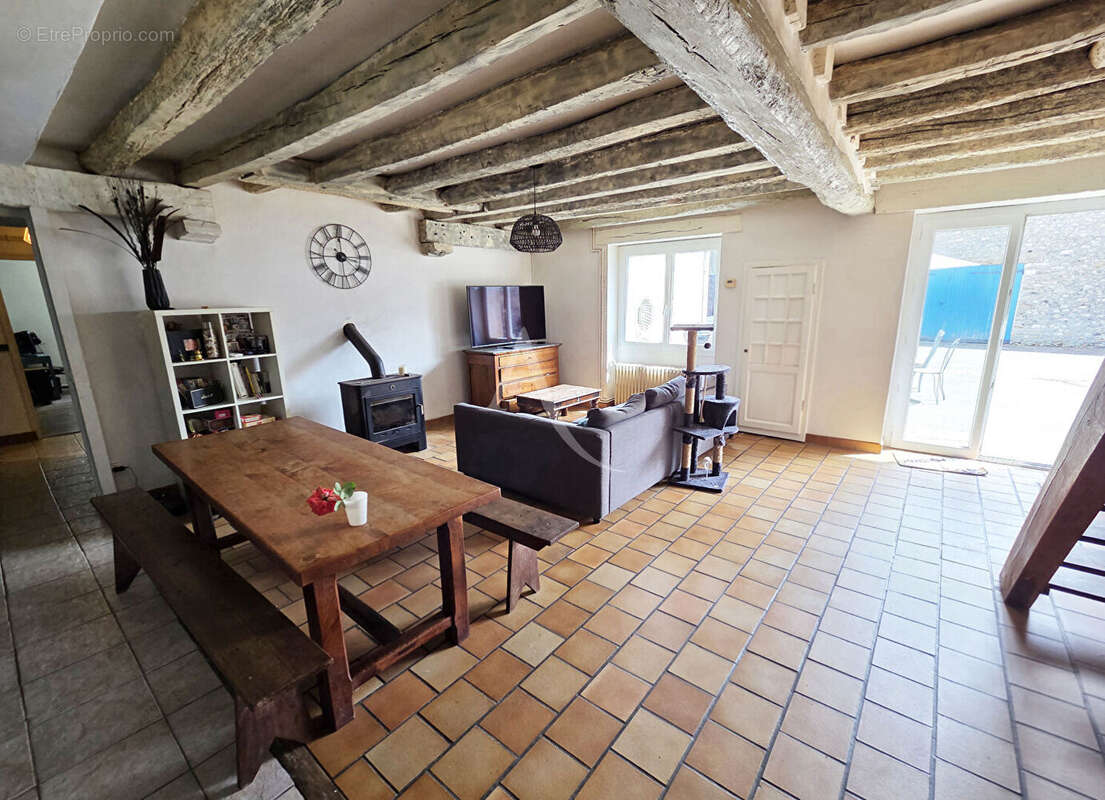 Maison à DOURDAN