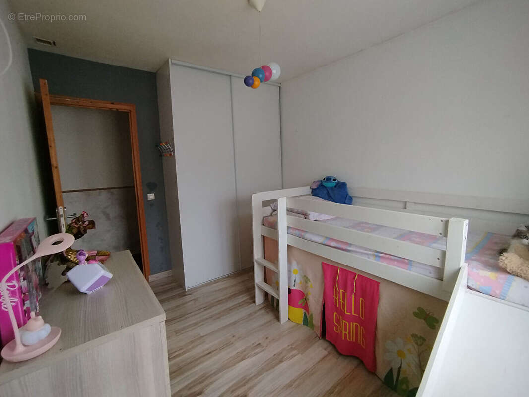 Maison à NEUVILLETTE