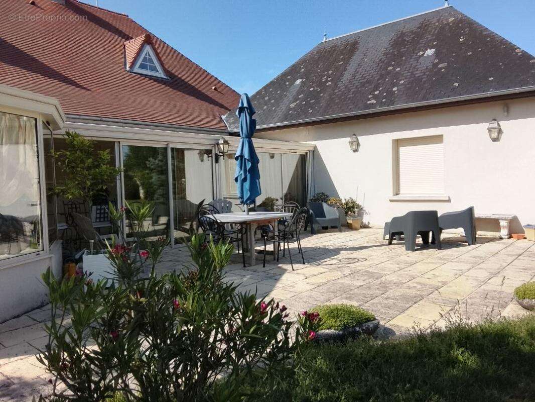 Maison à BUZANCAIS