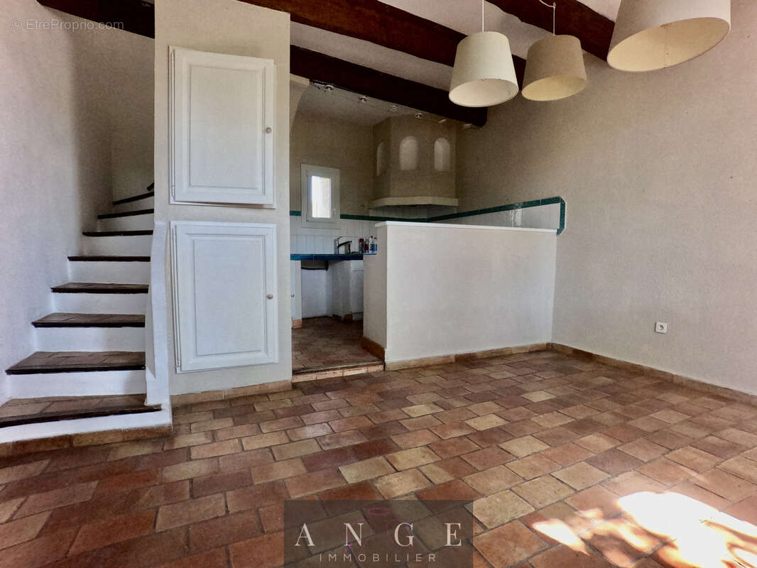 Maison à LA FARLEDE
