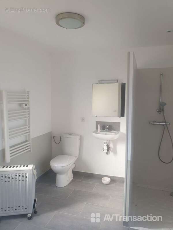 Maison à VILLELOIN-COULANGE