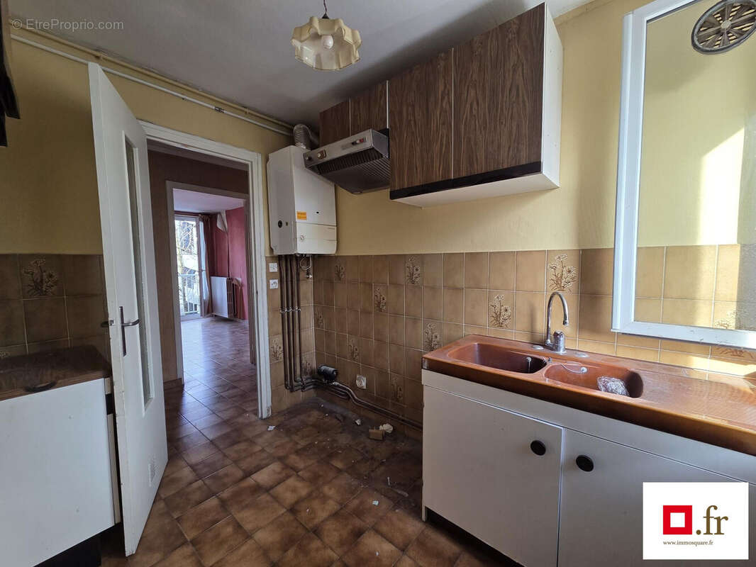 Appartement à FONTAINE