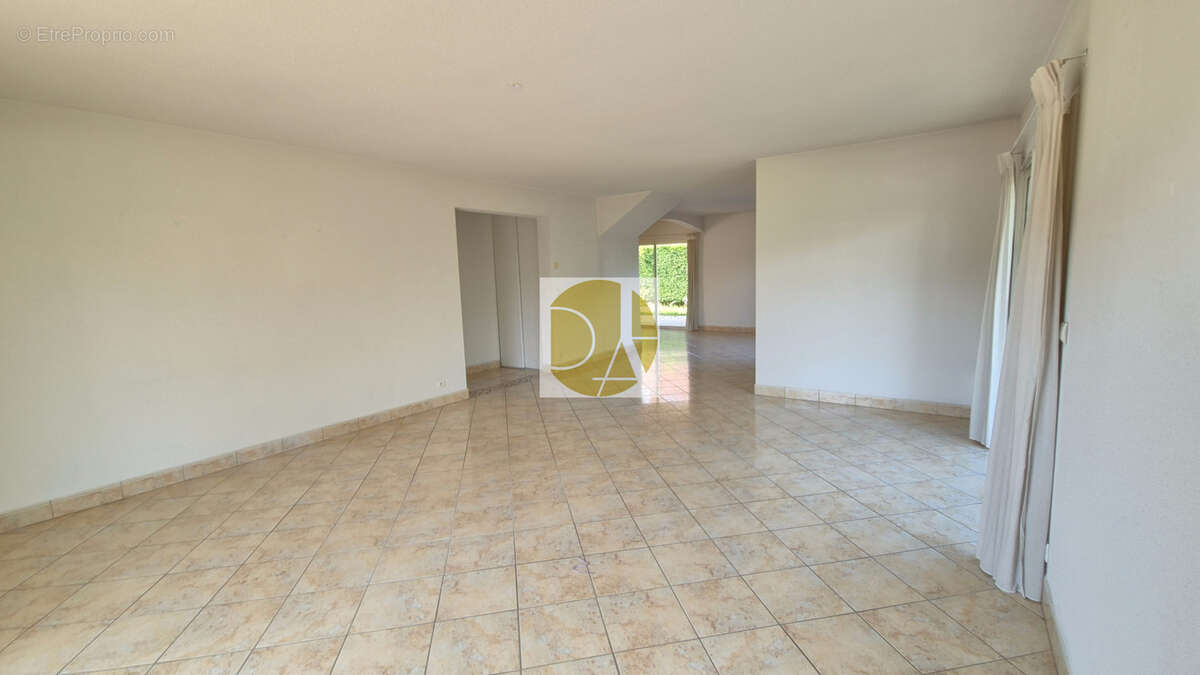 Maison à BIZANOS