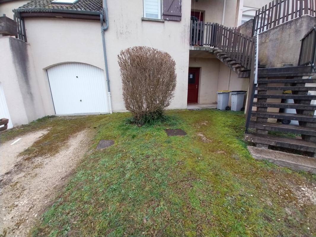 Appartement à BELLENEUVE