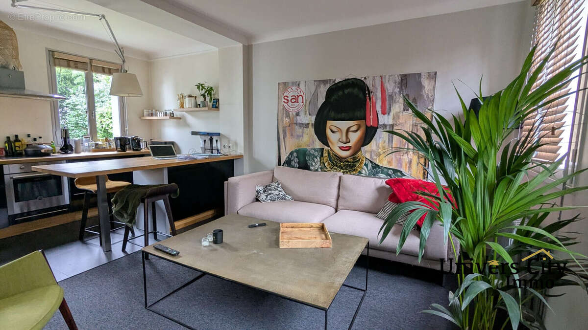 Maison à SAINT-SEBASTIEN-SUR-LOIRE