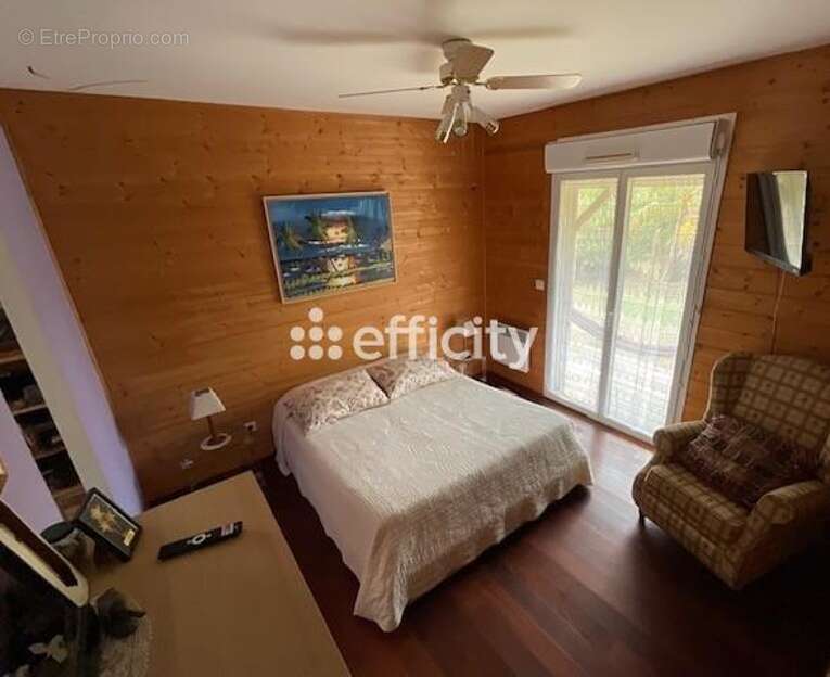 Maison à PORT-DE-LANNE