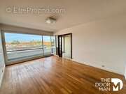Appartement à LES ESSARTS-LE-ROI