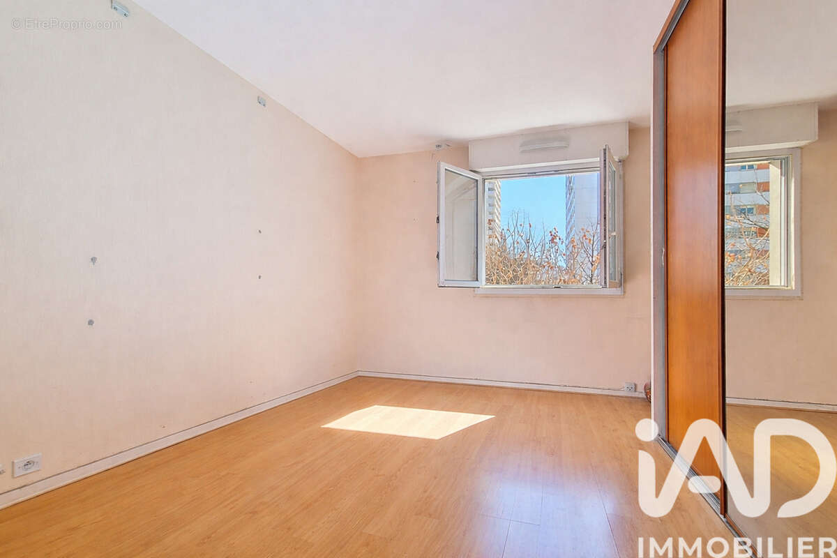 Photo 4 - Appartement à EPINAY-SUR-SEINE