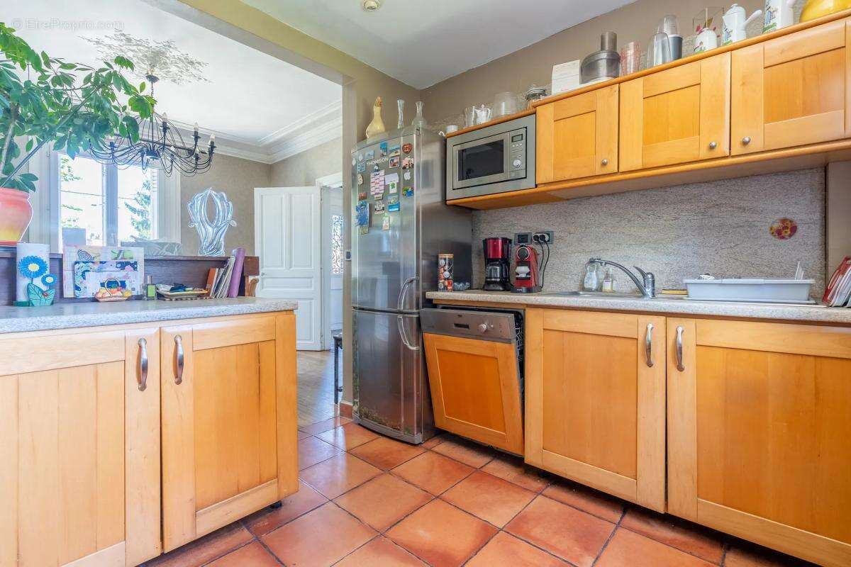 Maison à NEUILLY-PLAISANCE