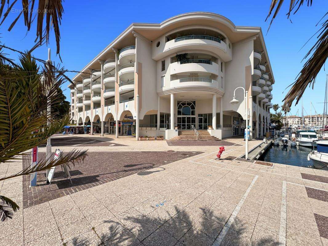 Appartement à FREJUS