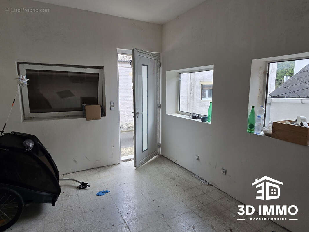 Appartement à SARS-POTERIES