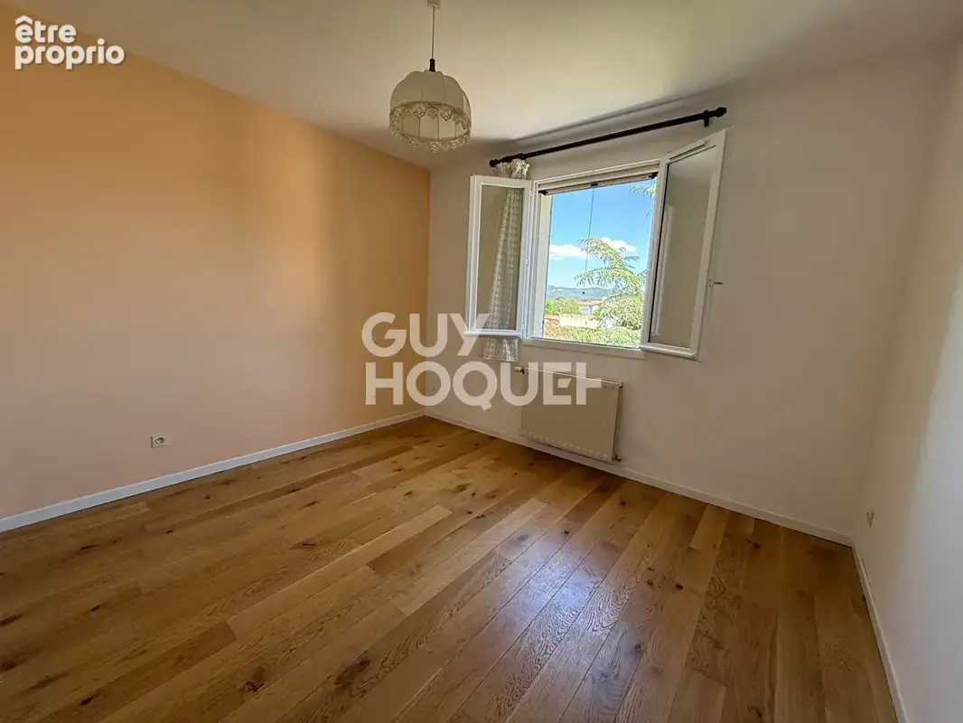 À vendre : Appartement lumineux de 3 pièces à Bagnols sur Cèze ! - photo 4