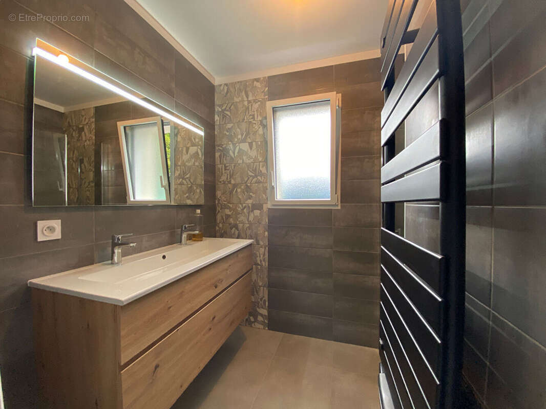 Maison à SAINT-FAUST