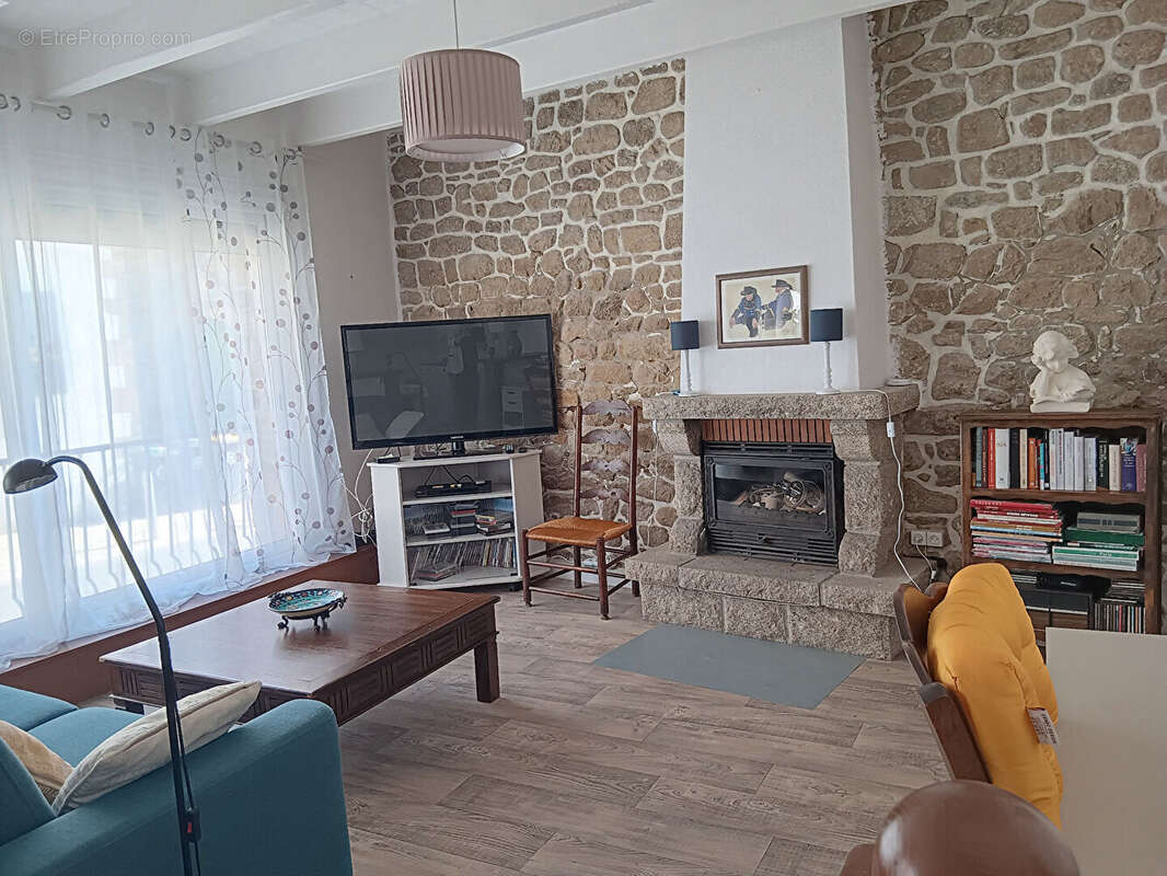 Maison à LOCMARIAQUER