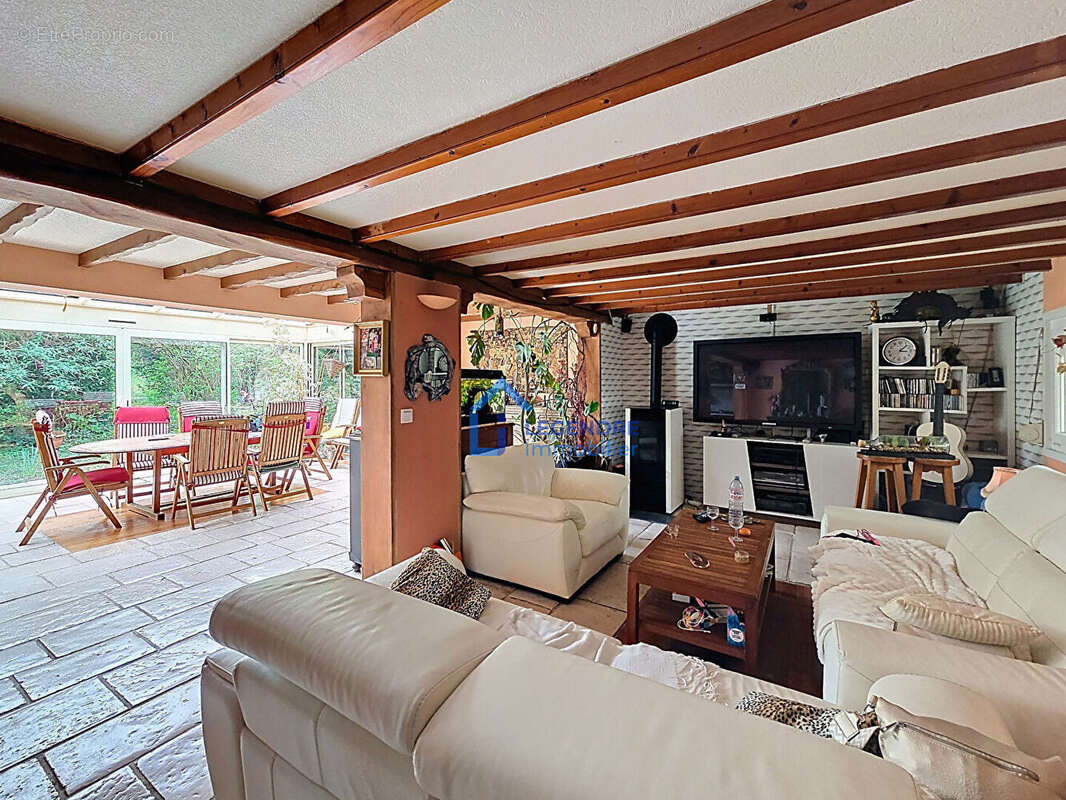 Maison à LA FRETTE-SUR-SEINE