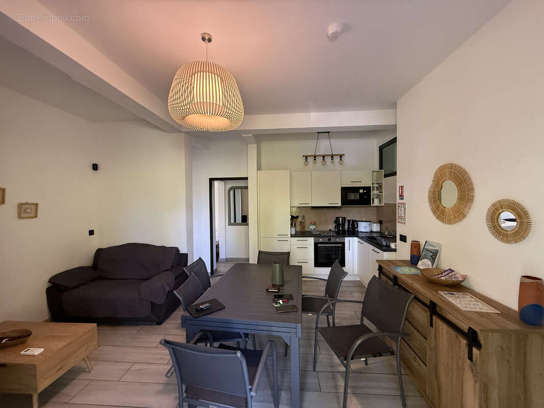 Appartement à L'ETANG-SALE