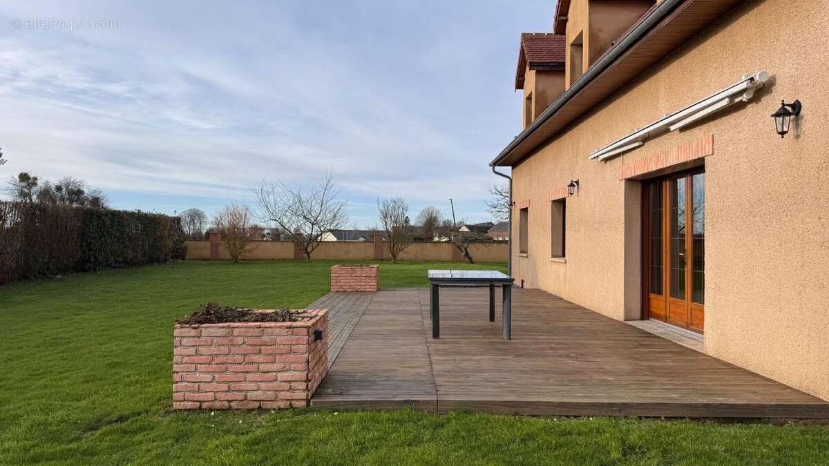 Pavillon individuel  6 pièce(s) 203 m2 à Petit Caux - photo 4
