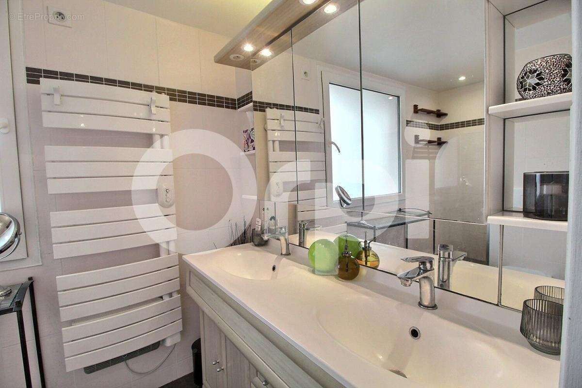 Appartement à MESSERY