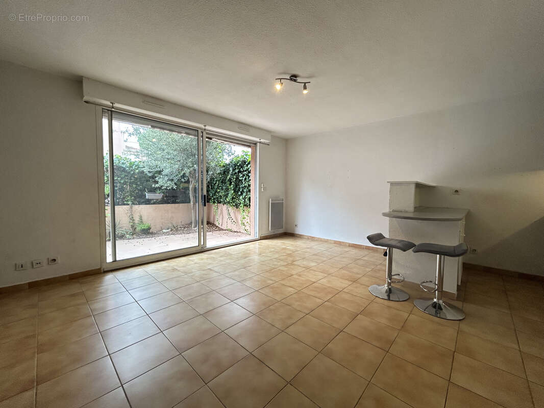 Appartement à MARSEILLE-9E