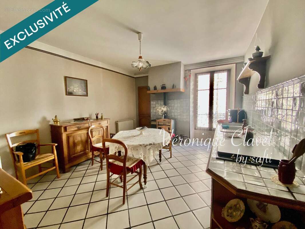 Photo 2 - Appartement à BESSEGES