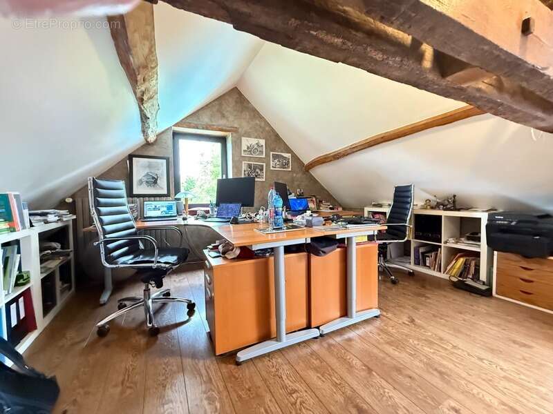 Maison à CHATELLERAULT