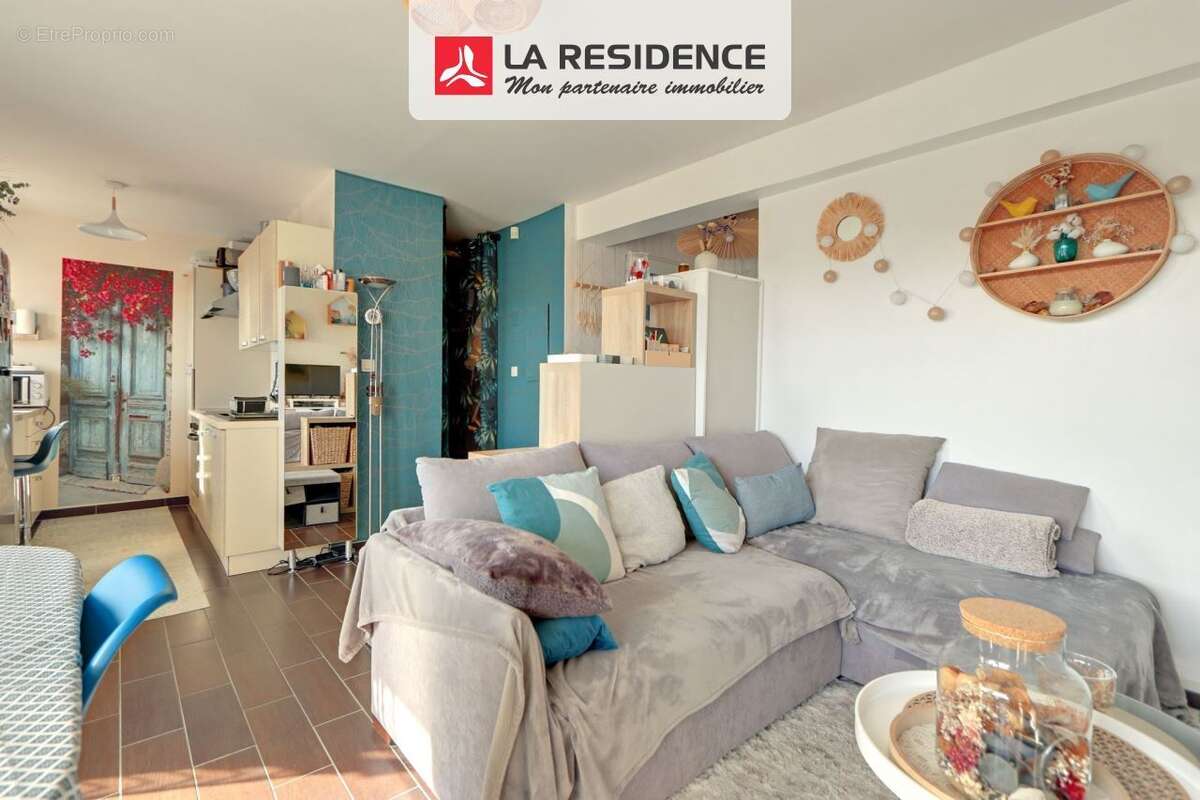Appartement à BEAUCHAMP