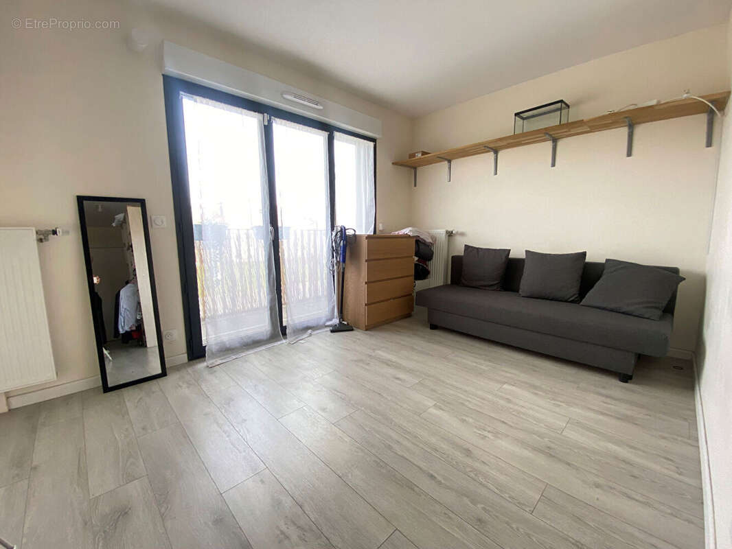 Appartement à BUSSY-SAINT-GEORGES
