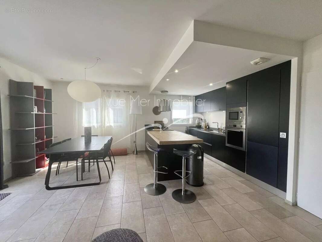Appartement à LE LAVANDOU
