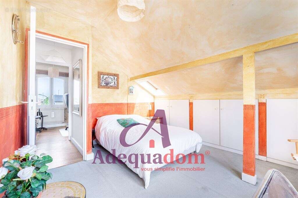 Maison à BOIS-COLOMBES