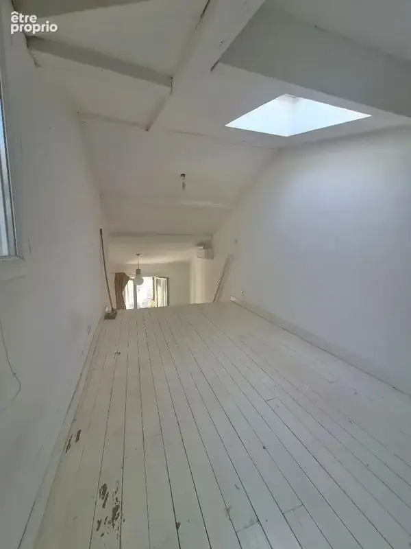T2 Duplex 38m²  Place Carnot / Gare St Roch - photo 10