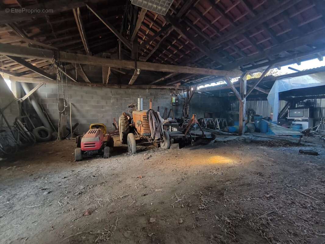 Maison à SAINT-JUNIEN