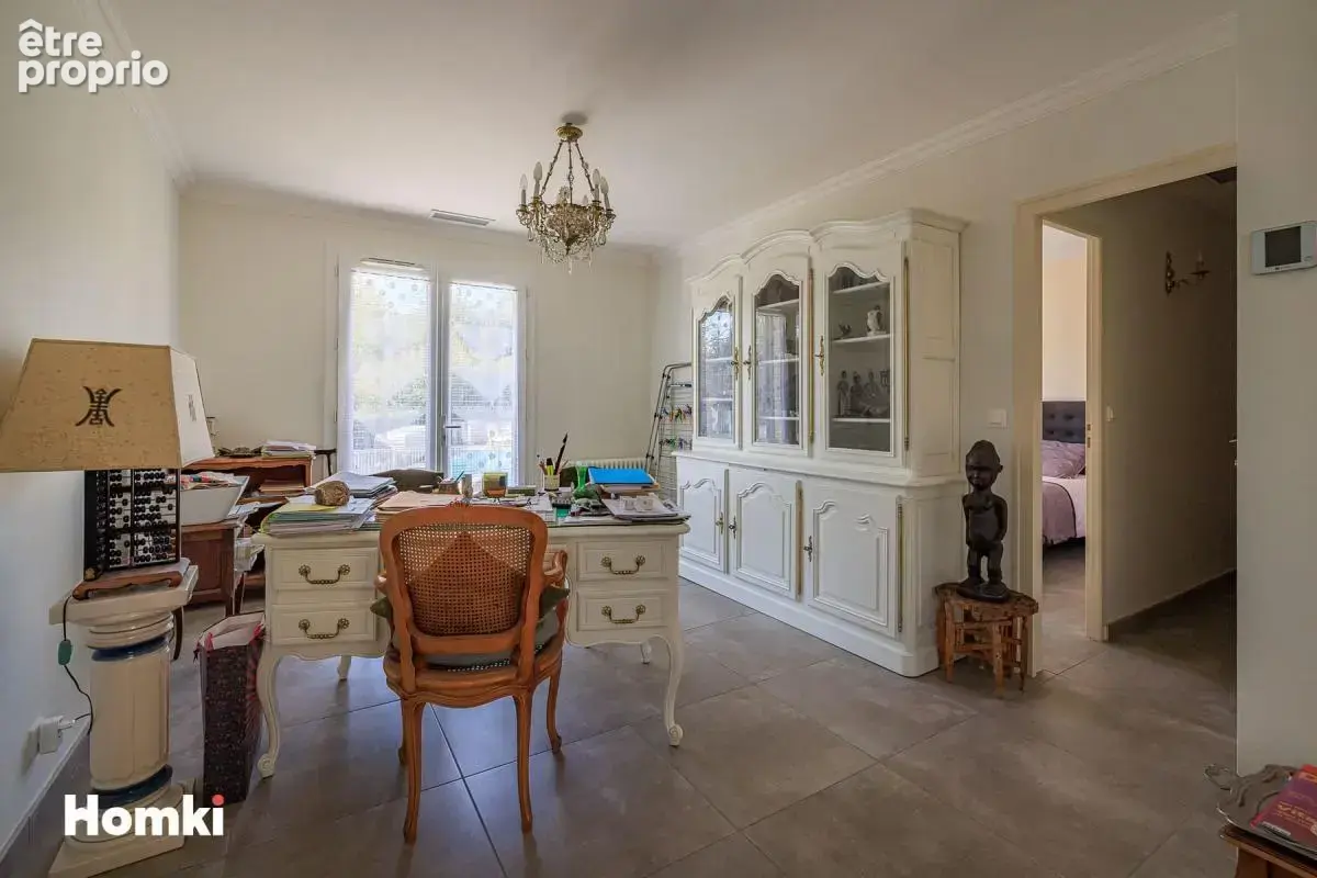 Maison de ville T6 de 177 m² à Libourne 33500 - photo 13
