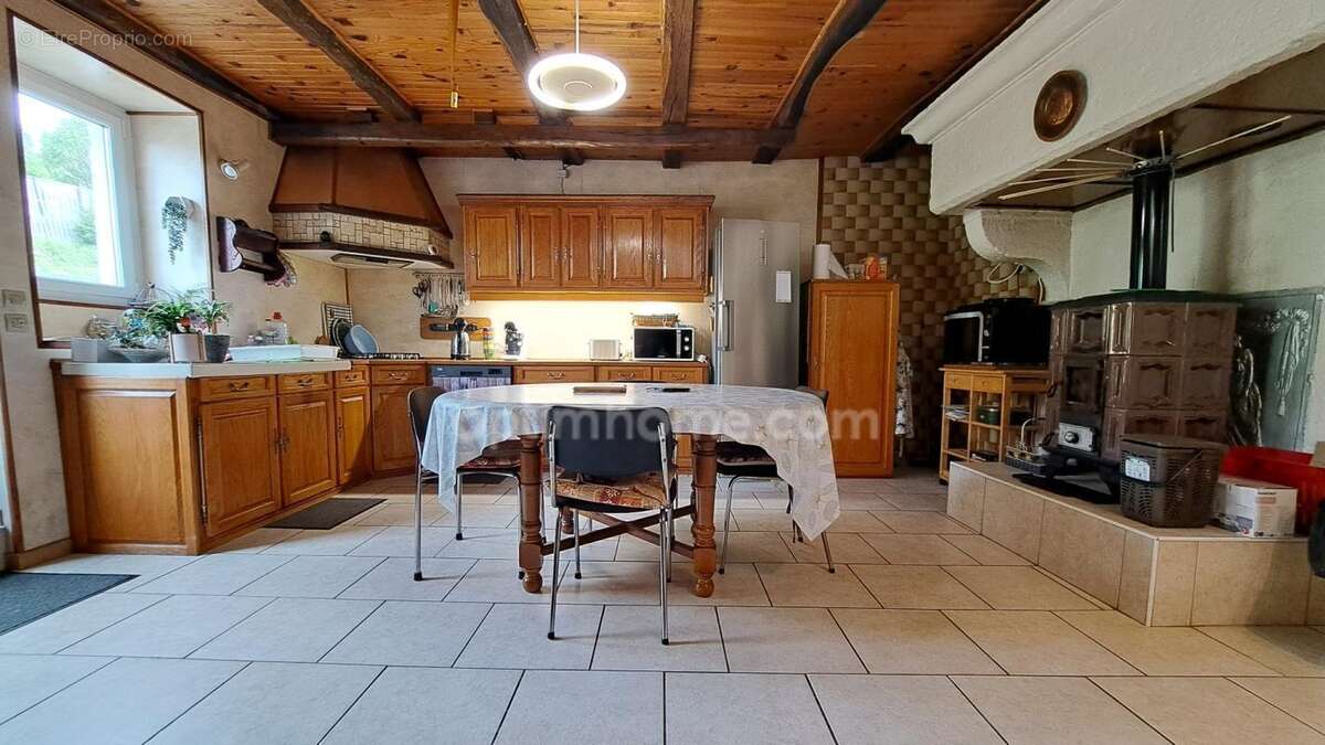 Maison à vendre 6 pièces DEMANGEVELLE (70) - photo 3