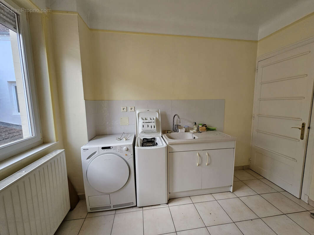 Maison à VERDUN-SUR-LE-DOUBS