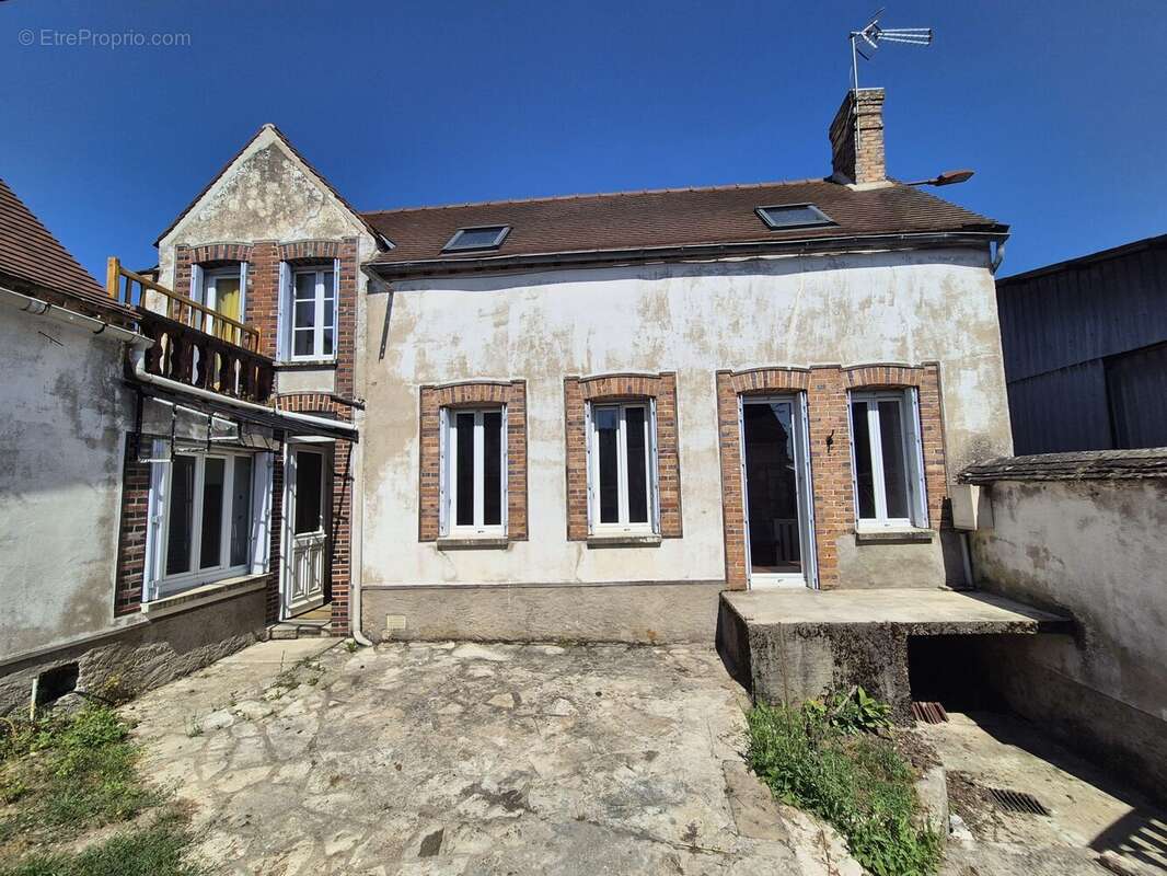 Maison 5 pièces 90 m² à vendre à Sergines (89140) - photo 2