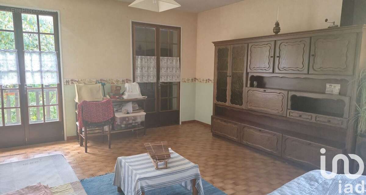 Photo 8 - Maison à SAINT-LEONARD-DE-NOBLAT