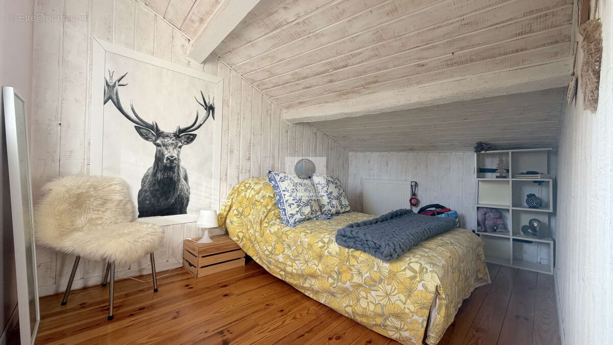 Maison à ETOILE-SUR-RHONE