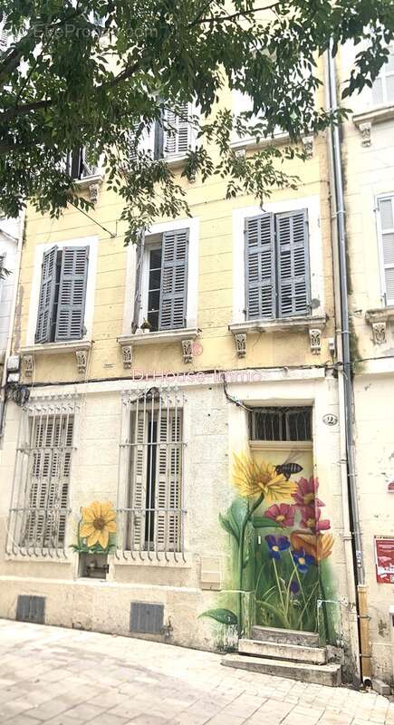 Appartement à MARSEILLE-1E