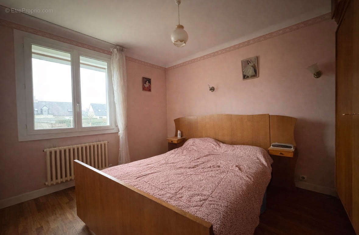 Maison à BRUZ