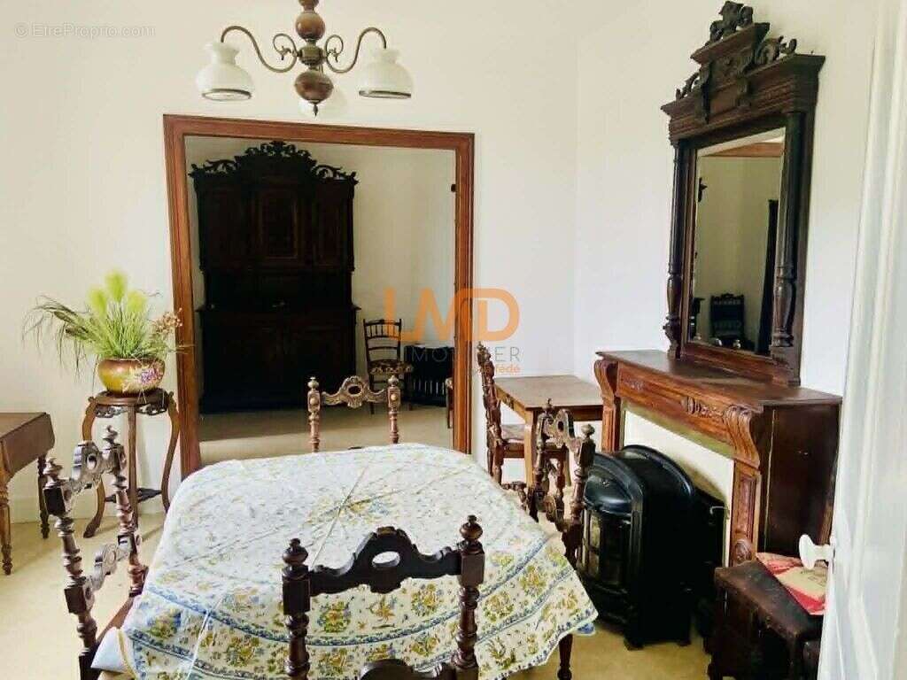 Appartement à DECAZEVILLE