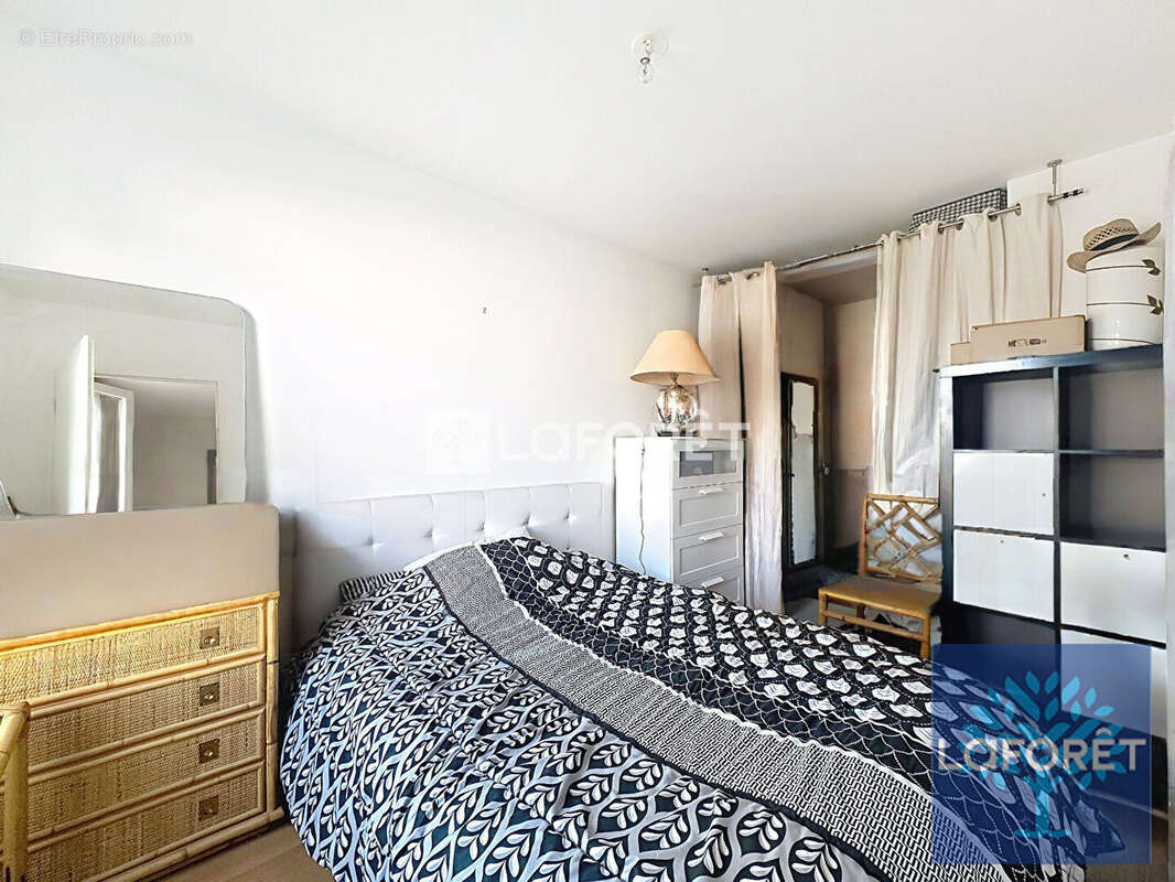 Appartement à VIGNEUX-SUR-SEINE