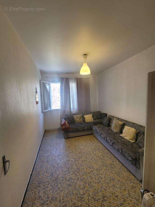 Appartement à BONDY