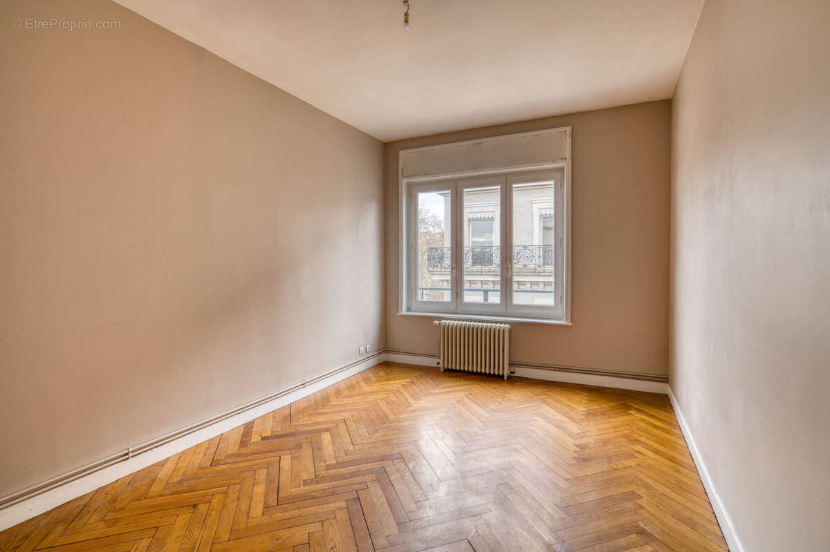 Appartement à LYON-6E