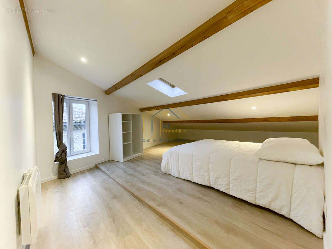 Appartement à ANIANE