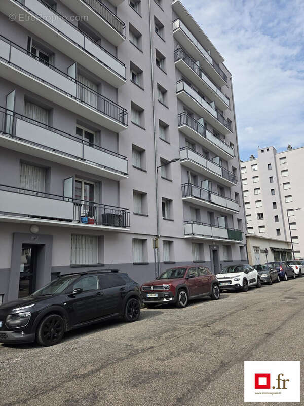 Appartement 62 m² à Grenoble  - photo 3