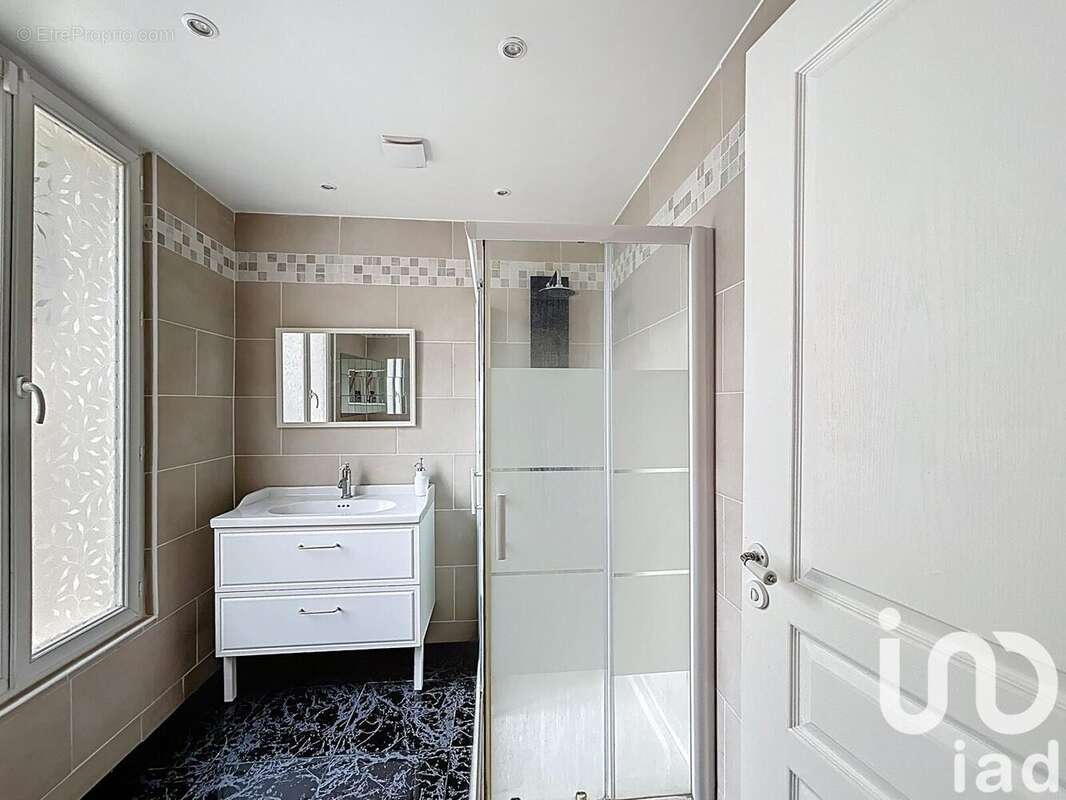 Photo 8 - Maison à IVRY-SUR-SEINE