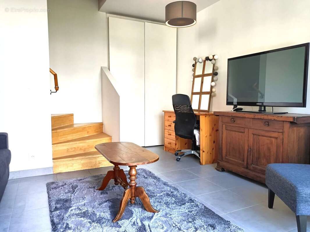 Appartement à ROQUEBRUNE-CAP-MARTIN