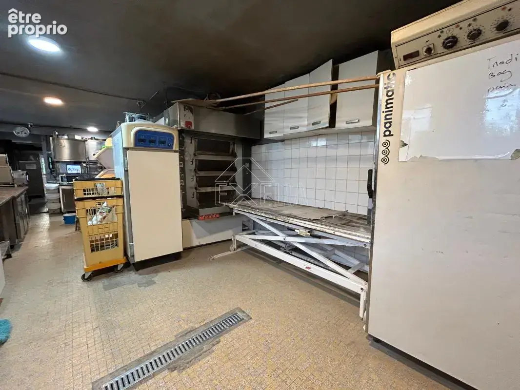 Fonds de commerce boulangerie-pâtisserie 97 m² centre Ézy-sur-Eure - photo 8